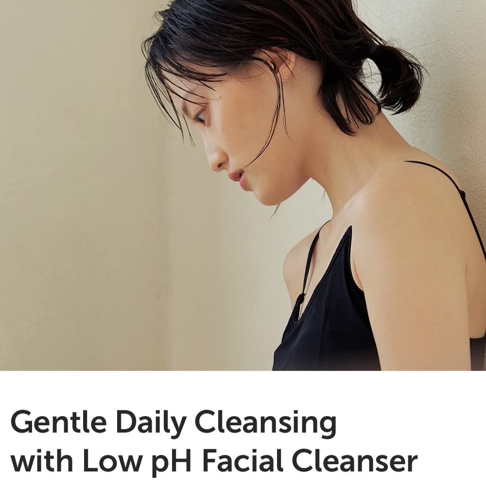 DearKlairs Gentle Black Facial Cleanser – Korean Low-pH Foam Cleanser with Activated Charcoal, Non-Stripping Face Wash for Sensitive Skin, Step 2 of Double Cleanse, Vegan, Fragrance-Free, 4.73 Fl Oz